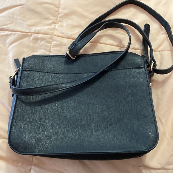 Matthew + Julian cross body purse - Picture 2 of 9